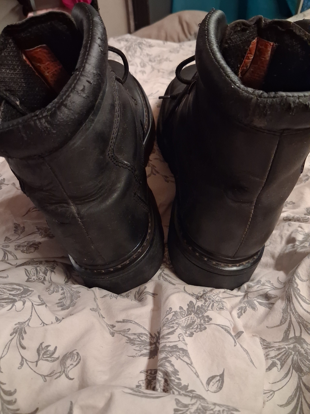 Harley-Davidson Black Leather Ankle Boots with Logo - Picture 7 of 10